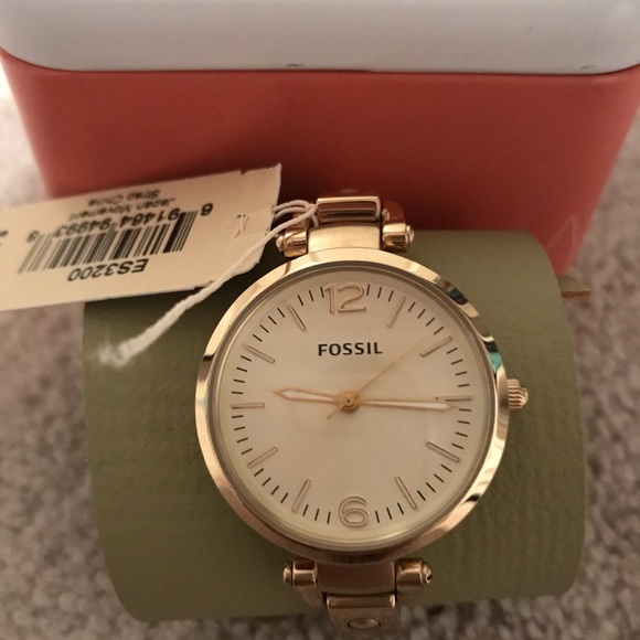 Fossil Watch - Picture 2 of 6